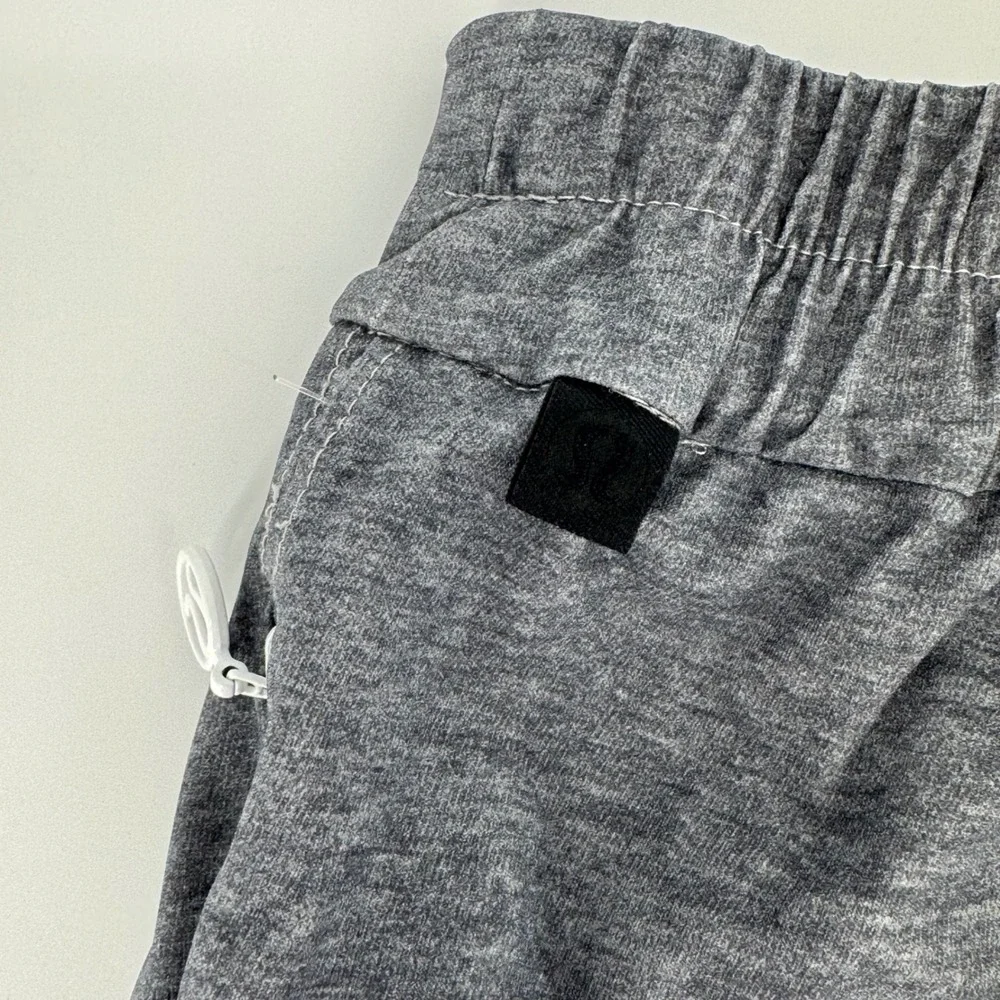 Lululemon Pleated Athletic Shorts Grey‎ Heathered Skort Style Size 8 Tennis